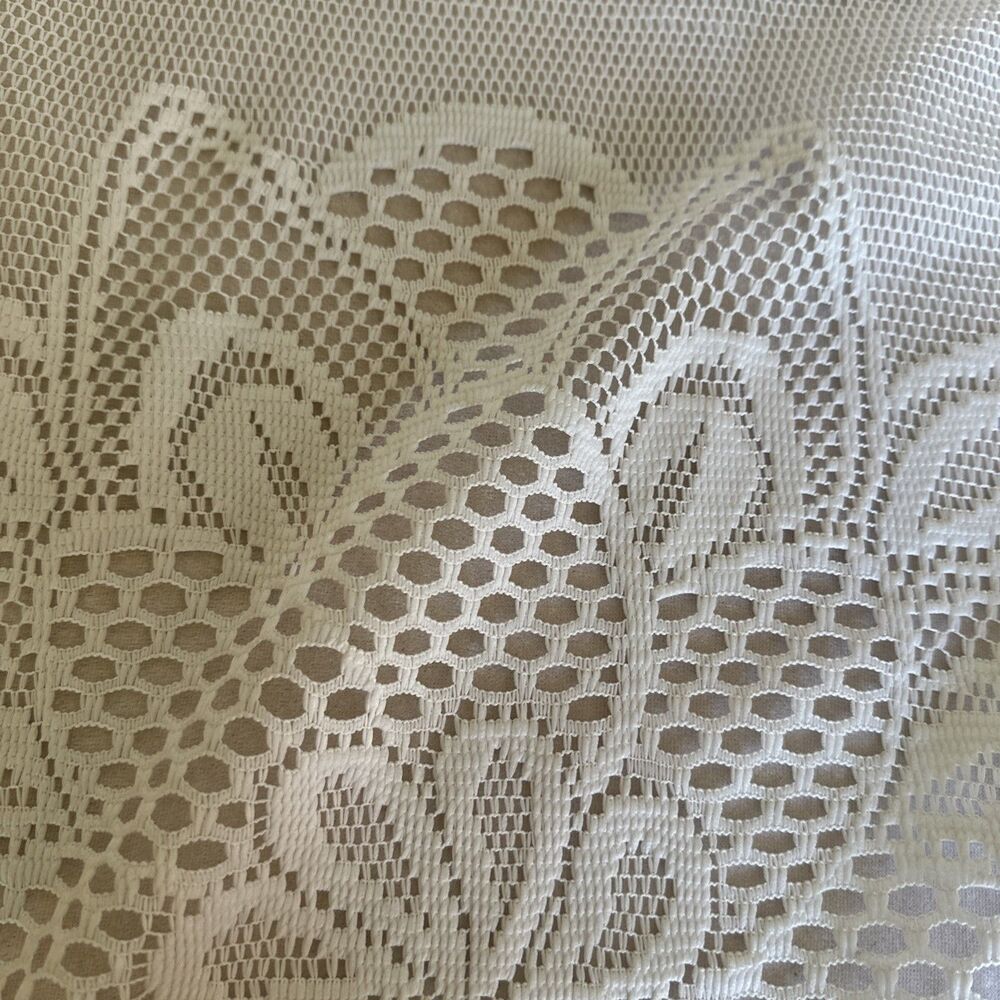 round table cover - Picture 10 of 12